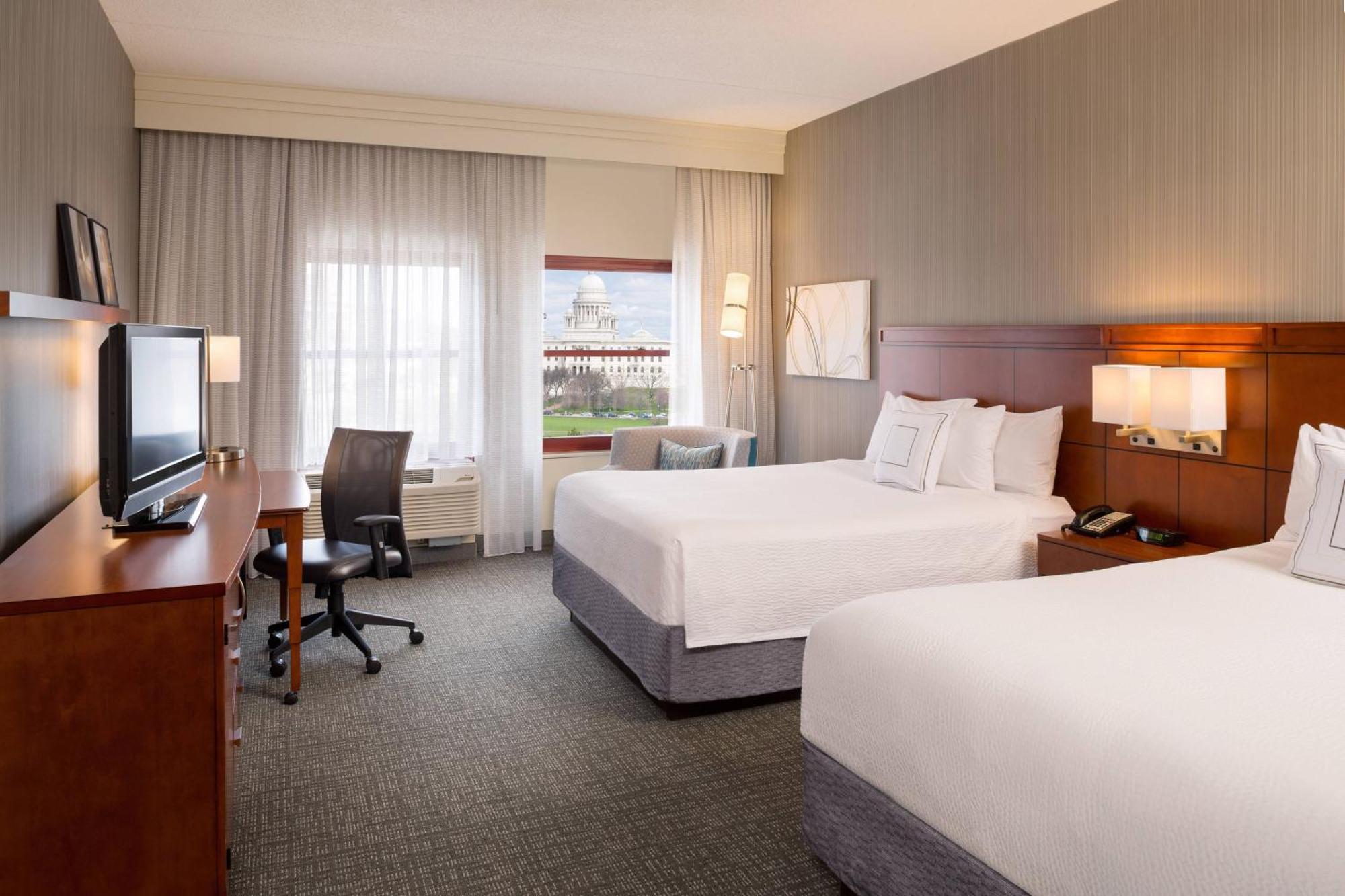 Готель Courtyard Providence Downtown Екстер'єр фото