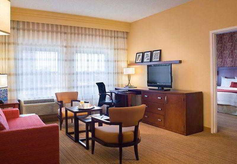 Готель Courtyard Providence Downtown Екстер'єр фото