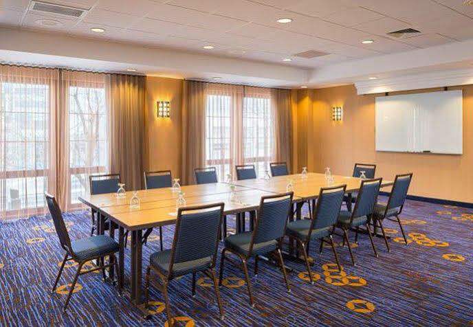 Готель Courtyard Providence Downtown Екстер'єр фото
